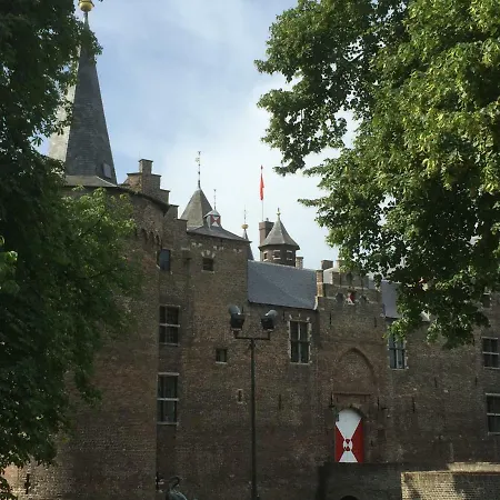 Pensión Villa Helmond 2*